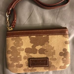Dooney & Bourke